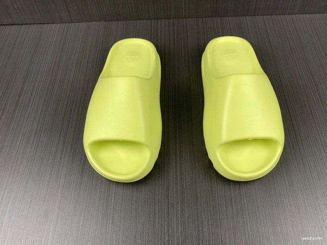 Slide GX6138 Adidas Yeezy Green 0710